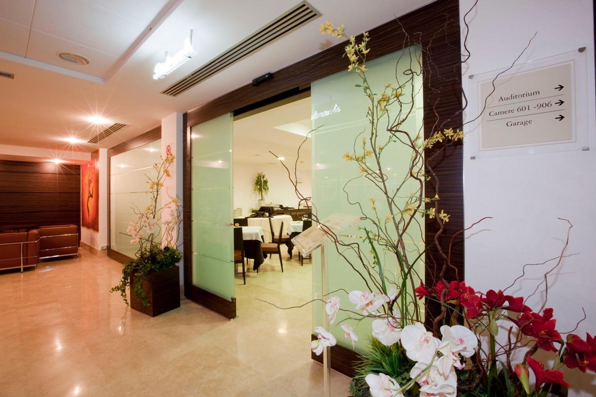 Centrum Palace Hotel & Resorts Campobasso Bagian luar foto