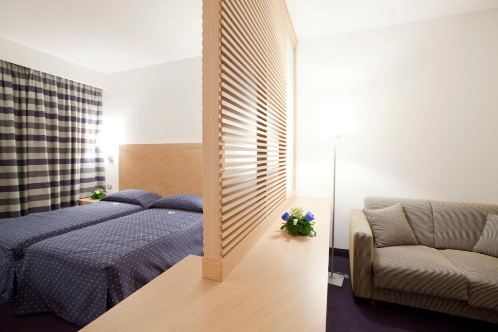 Centrum Palace Hotel & Resorts Campobasso Ruang foto
